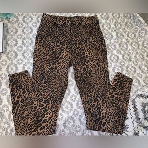 Leopard print jegging type jeans